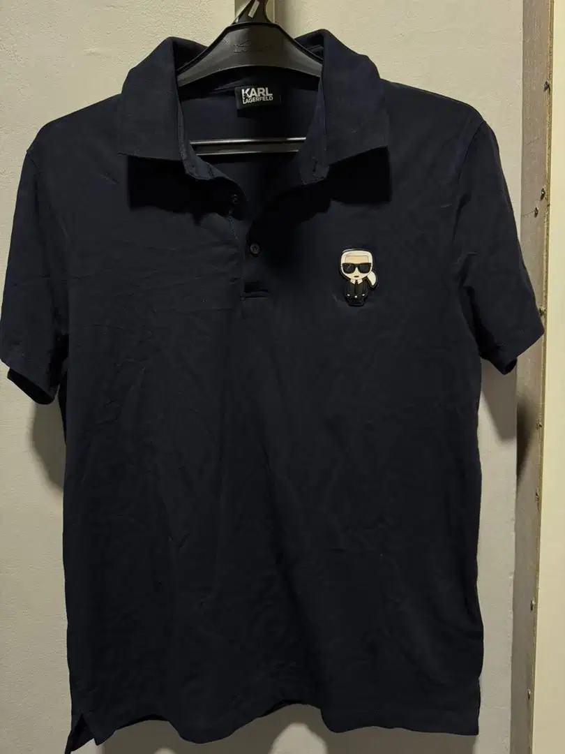 Kaos Polo Karl Lagerfeld Hitam Size M