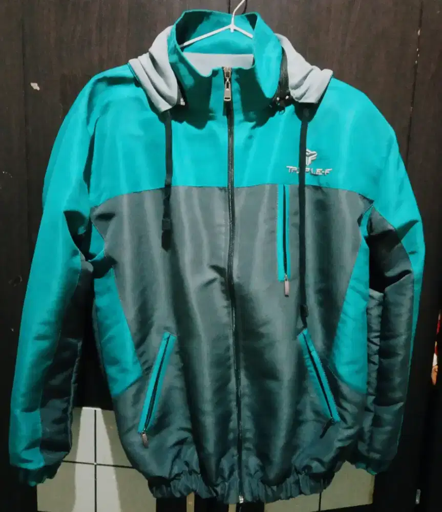 Dijual Jaket Triple F Outdoor Waterproof