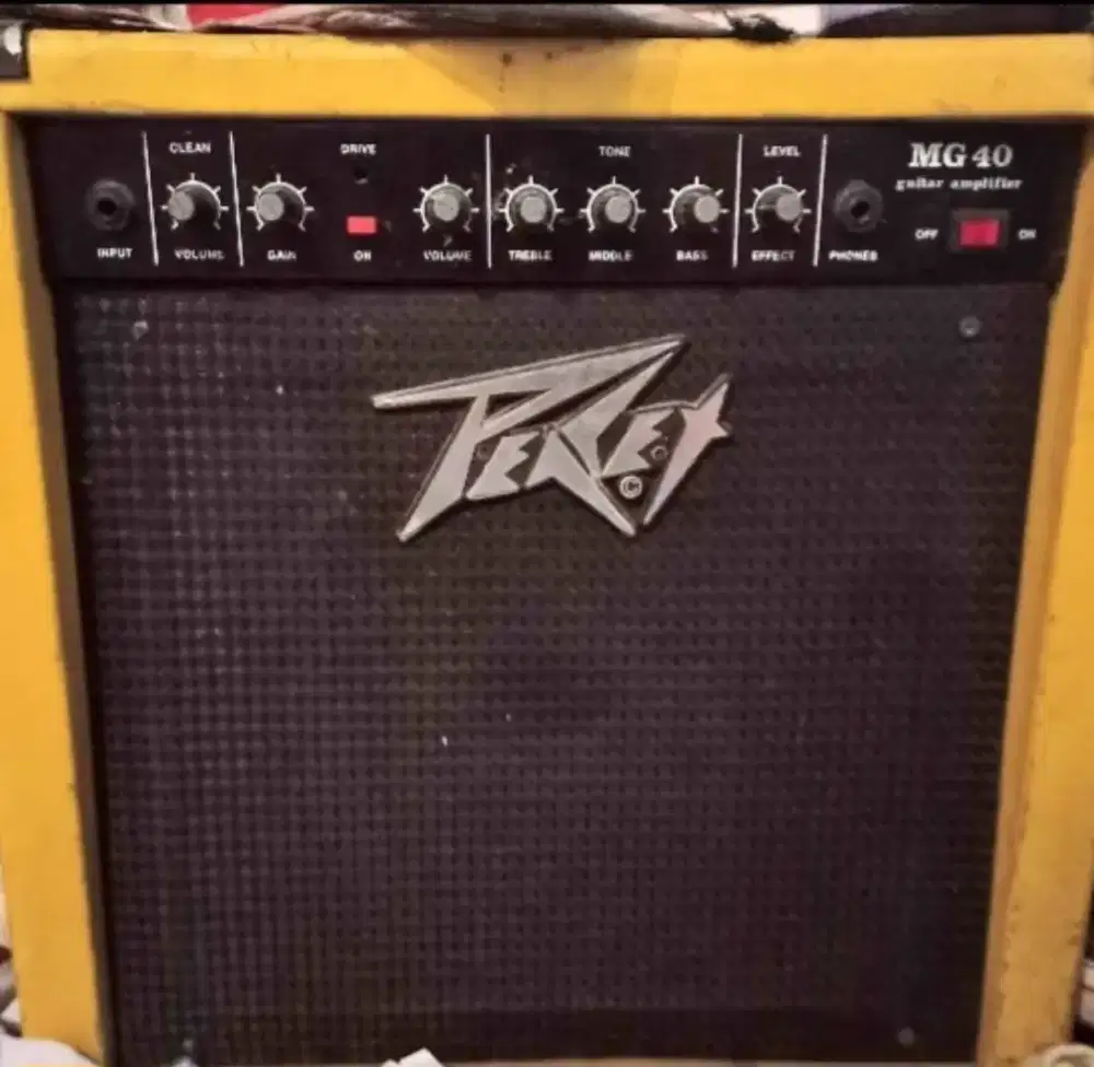 Ampli gitar barang bagus ada efek jadi satu