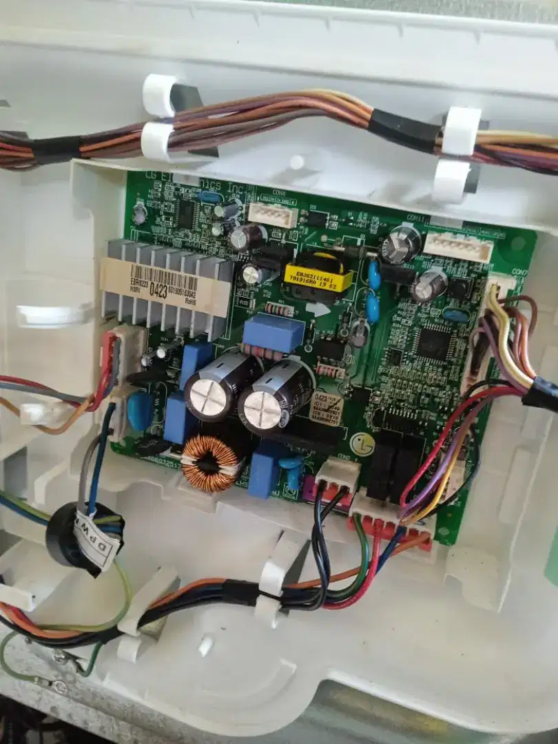 Service elektronik