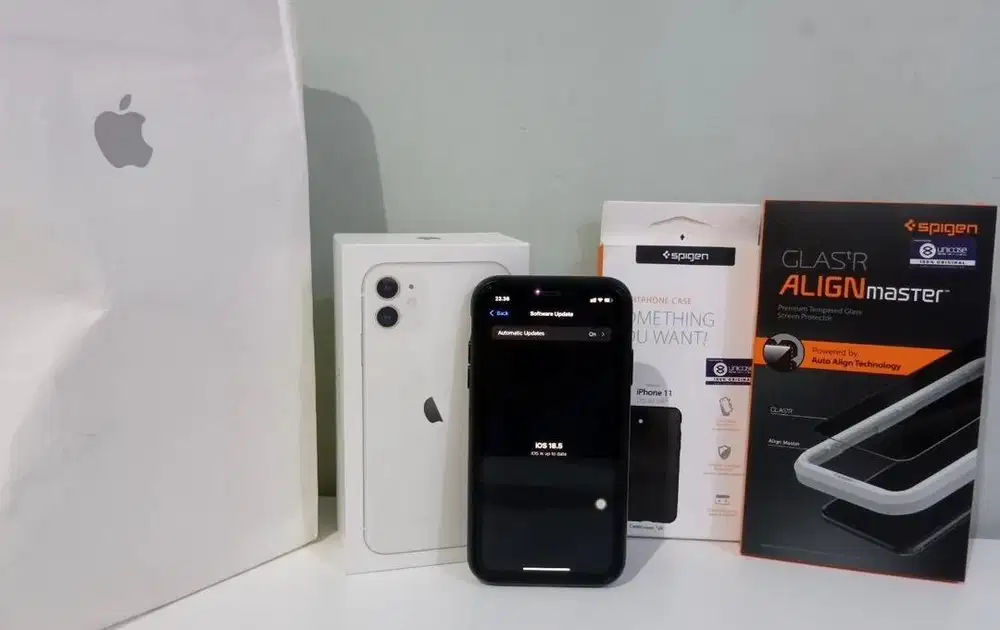 Apple iPhone 11 64 GB Putih Inter (PEMUTIHAN IMEI) Dual Sim Fisik