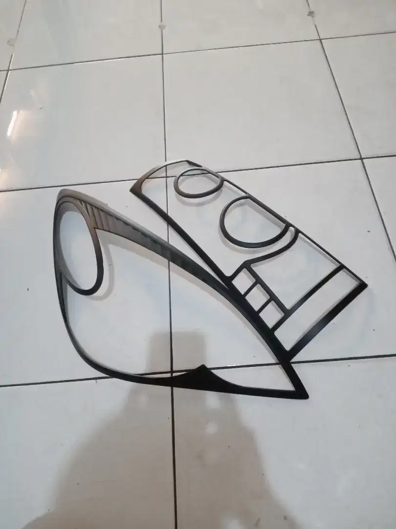 Garnish depan belakang avanza xenia vvti
