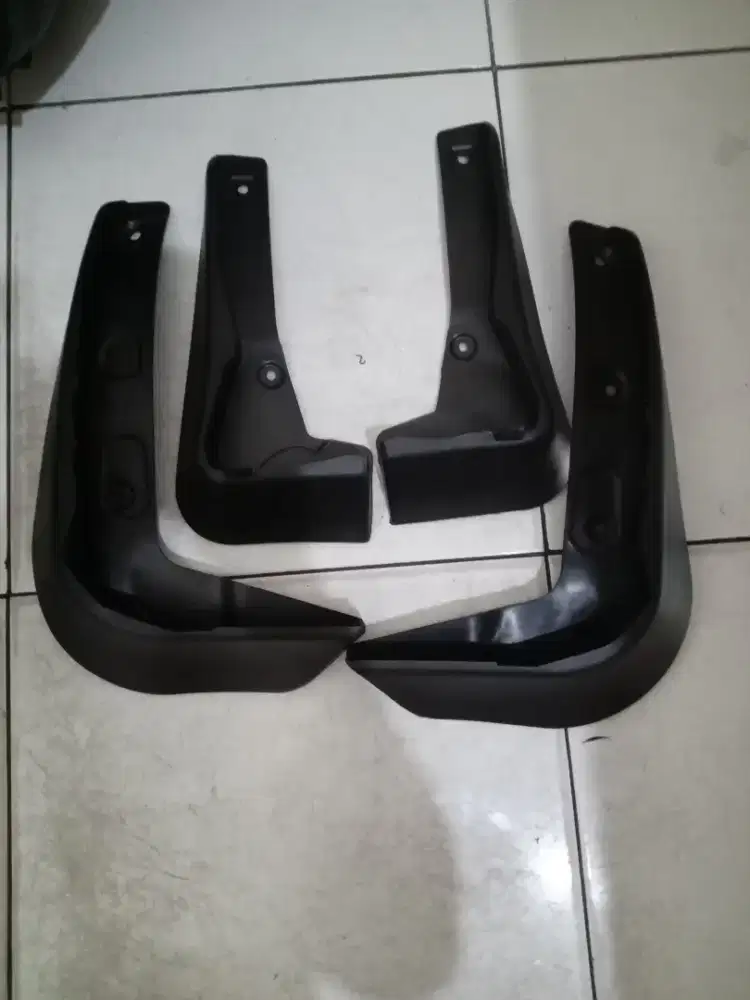 Alas lumpur mud guard avanza veloz 2022 on