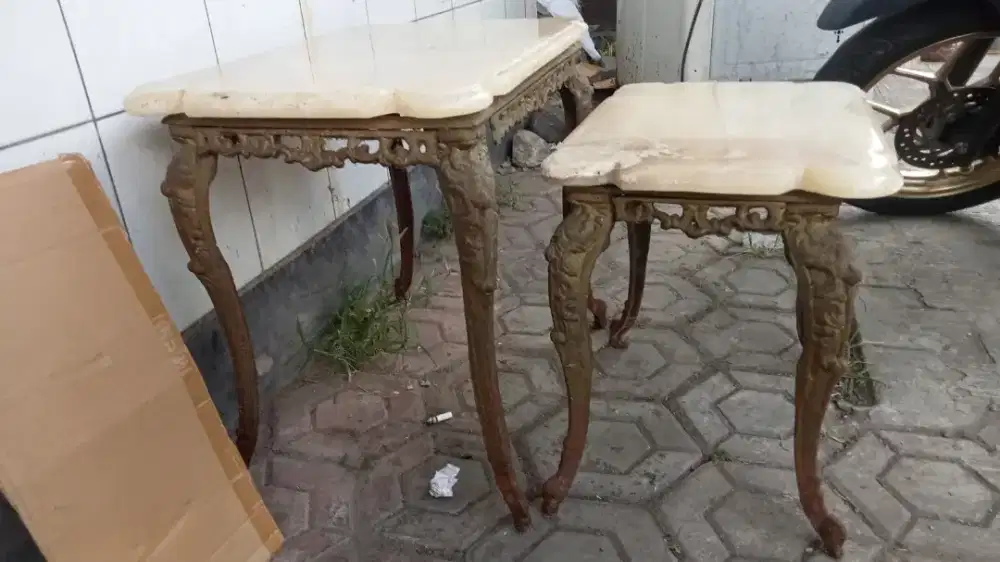 Meja Knap Marmer Jadoel