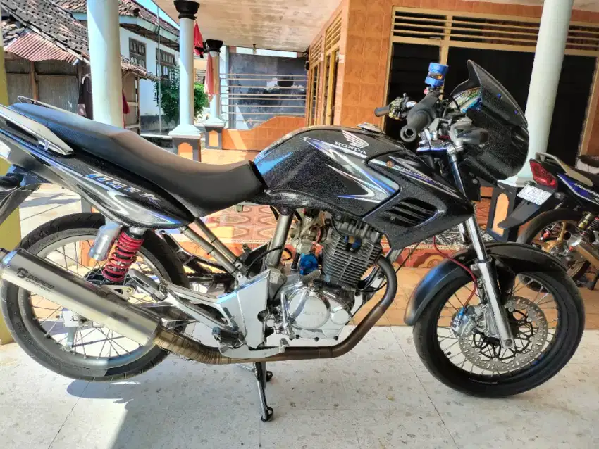 Motor tirev 2007