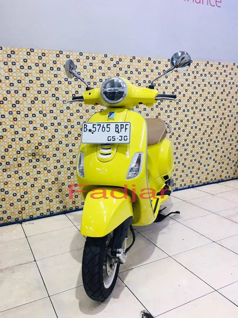 vespa lx 125 i get Tahun 2024