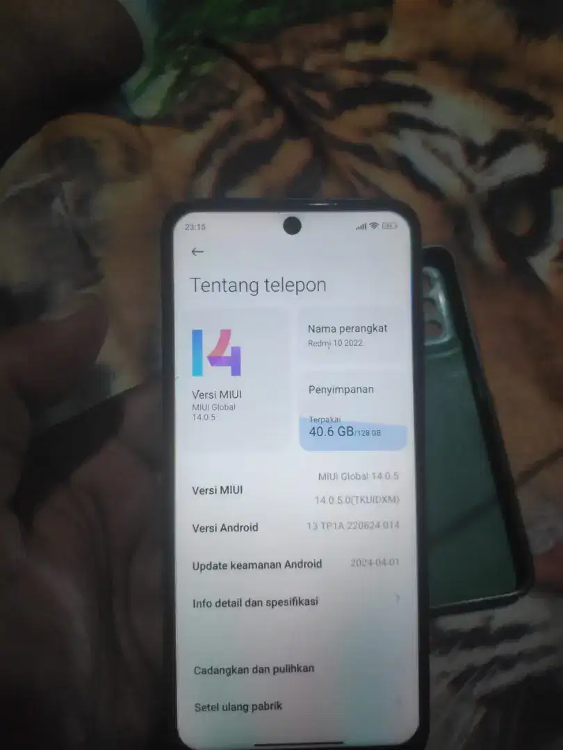 Di jual cepet redmi 10 2022 ram 6/128