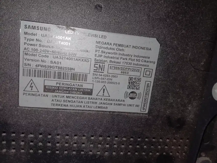 Samsung UA32T4001AK