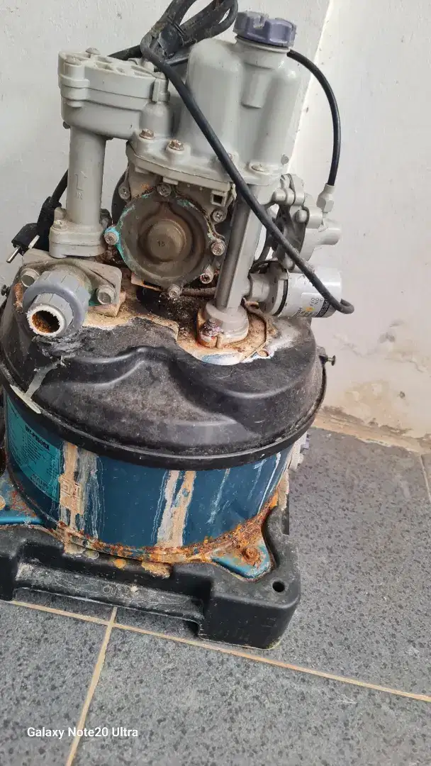 POMPA AIR MEREK HITACHI