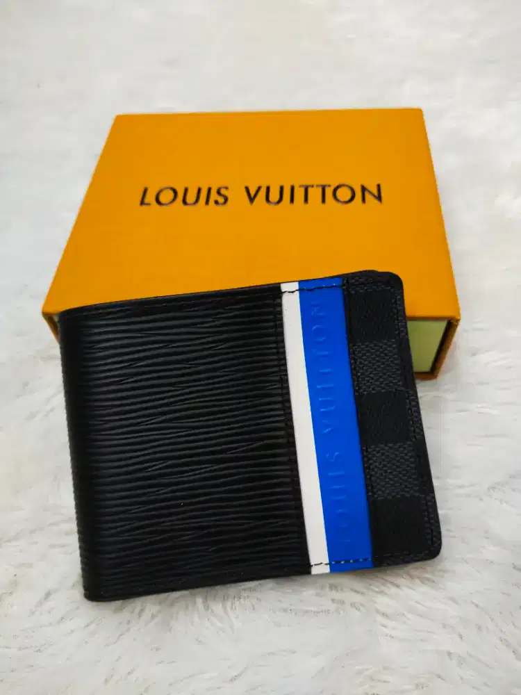 Luxury LOUIS VUITTON wallet sangat cakep dan bagus banget