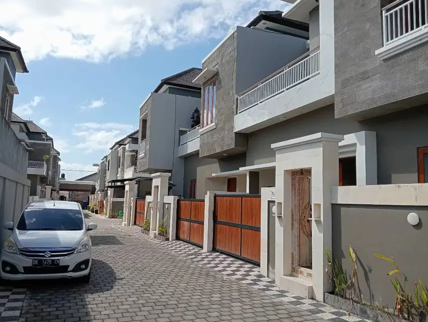 DiSEWAKAN RUMAH BARU 2Lt Furnish di Denpasar Timur dekat ICON SANUR