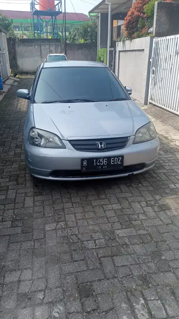 Honda Civic Vtis th 2002 matic