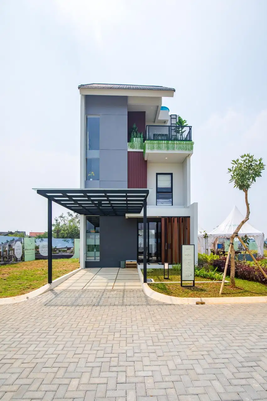 Dijual Rumah 3 lantai di daerah Cikupa