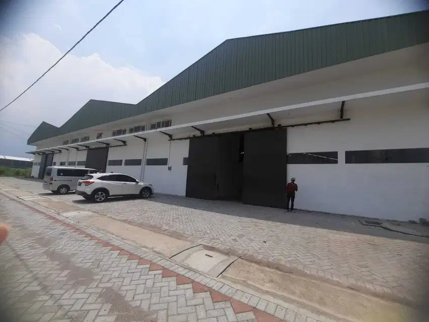 Dijual gudang baru gress di Krian Sidoarjo