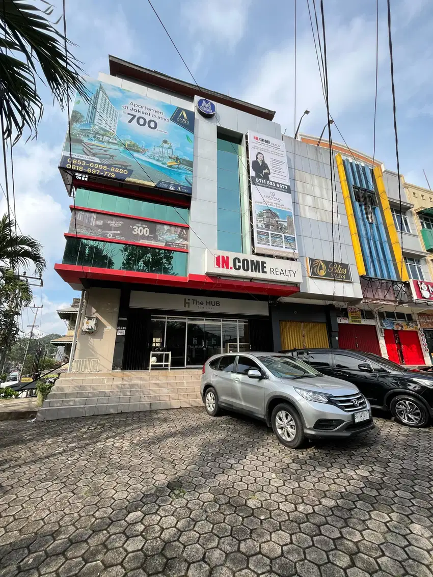 DIJUAL GEDUNG 4 LANTAI  JALAN JENDRAL SUDIRMAN KM 3,5 PALEMBANG