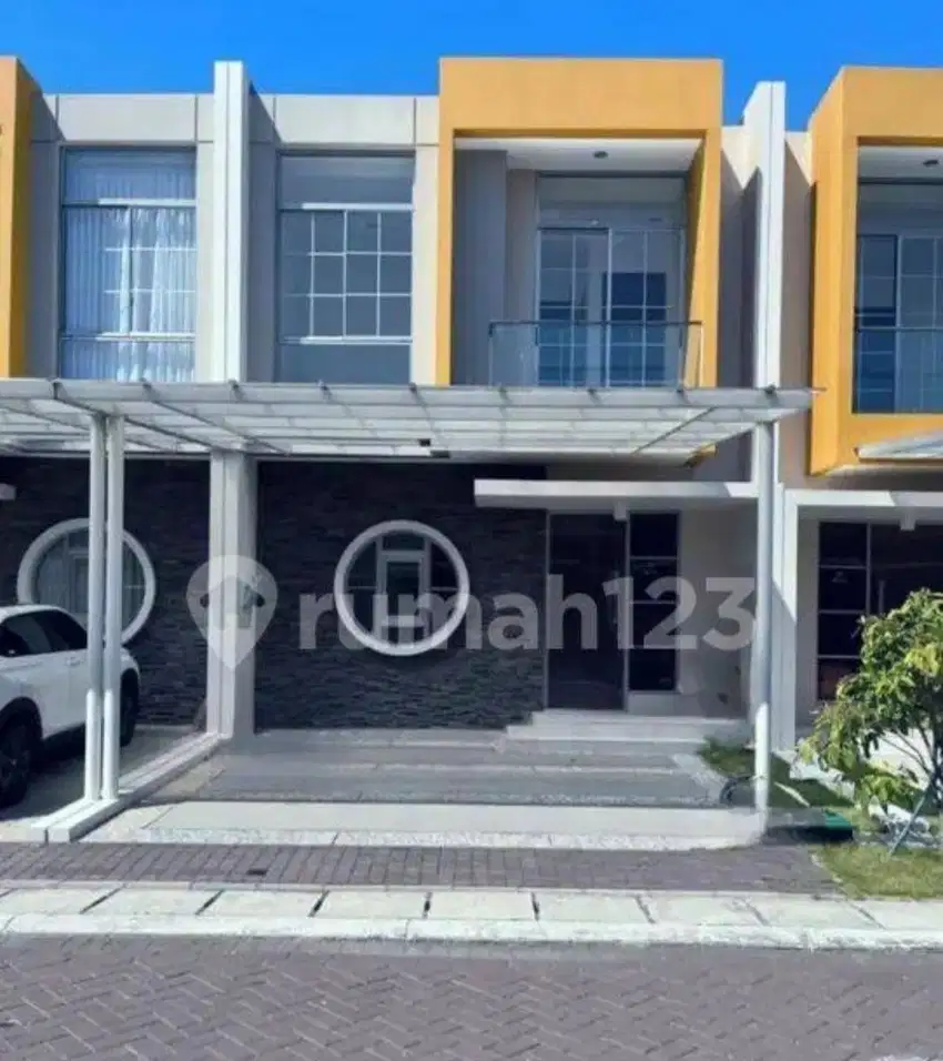 Dijual rumah pik2 tahap 2 bisa kpr siap huni rumah rapih bisa kpr