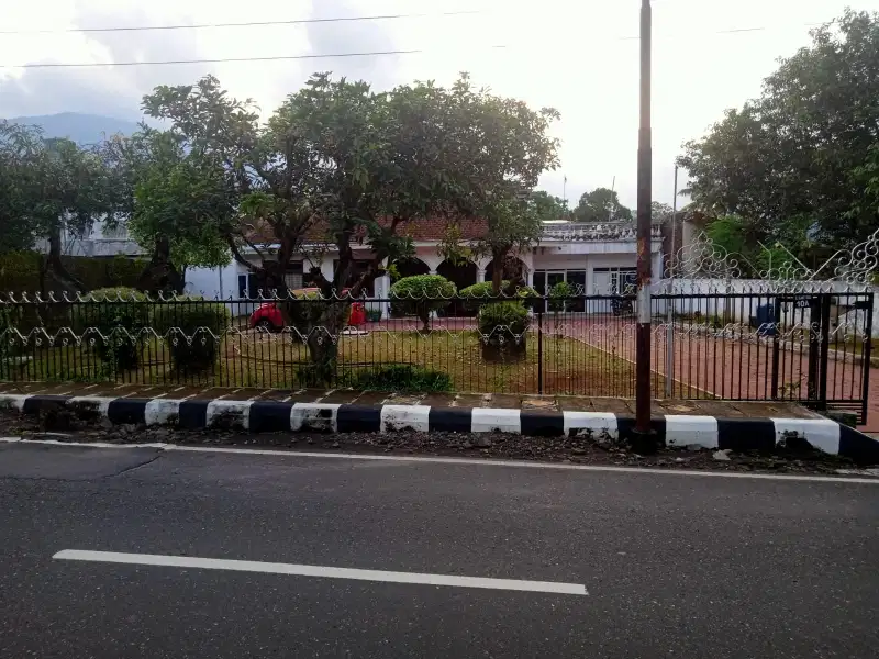RUMAH KLASIK DI AREA UNGARAN
