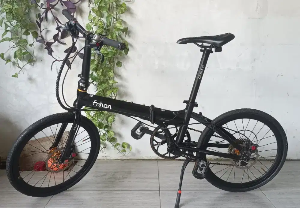 Sepeda lipat fnhon blast