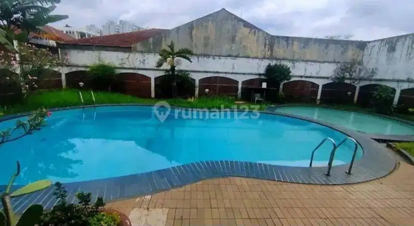 Dijual sangat cepat rumah di kemanggisan Karmel dekat binus