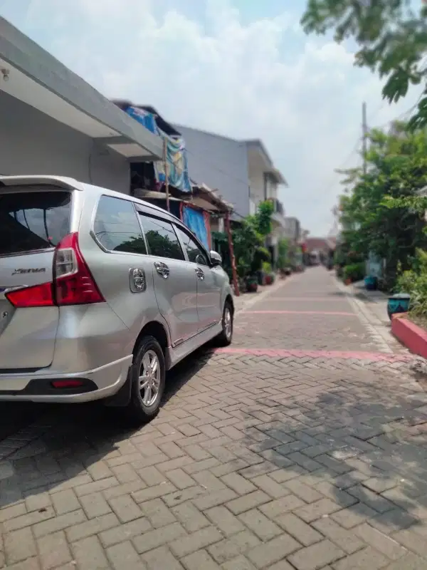Murah dikontrakkan rumah strategis Ngagel tengah kota