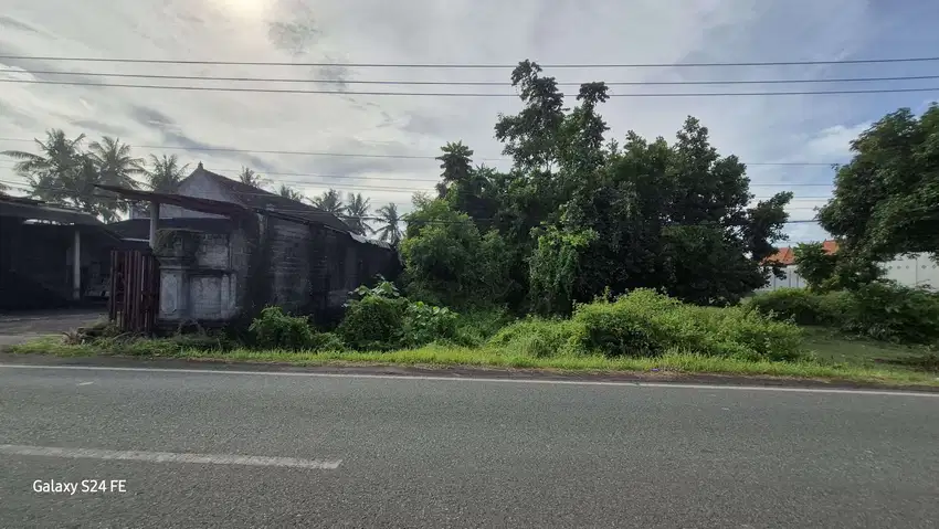 Tanah 13 are pinggir jalan raya negara pengambengan , Jembrana