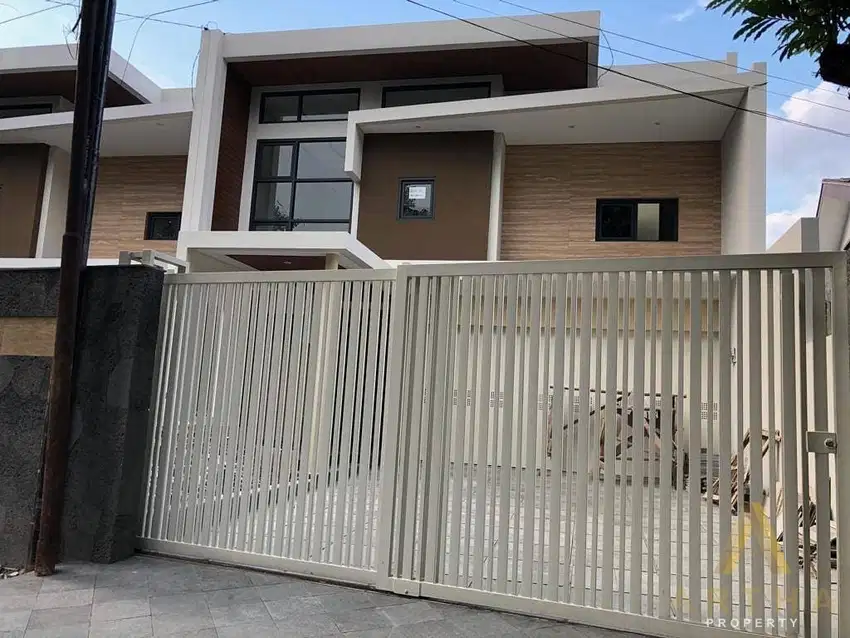 Rumah Baru Bagus Dan Mewah Lux Lengkong Bandung Harga Nego