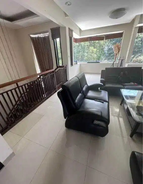 dijual rumah di setiabudi regency sayap gegerkalong bandung