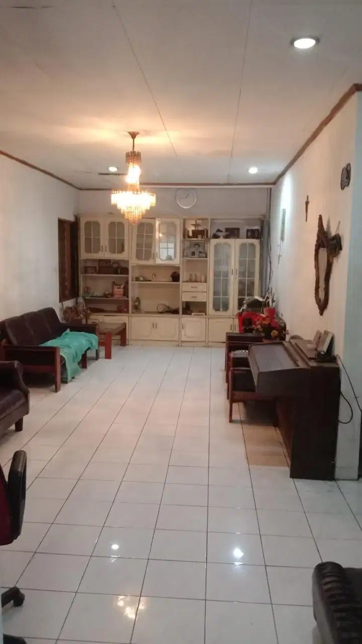 Di Jual Rumah di Rawamangun,jakarta timur