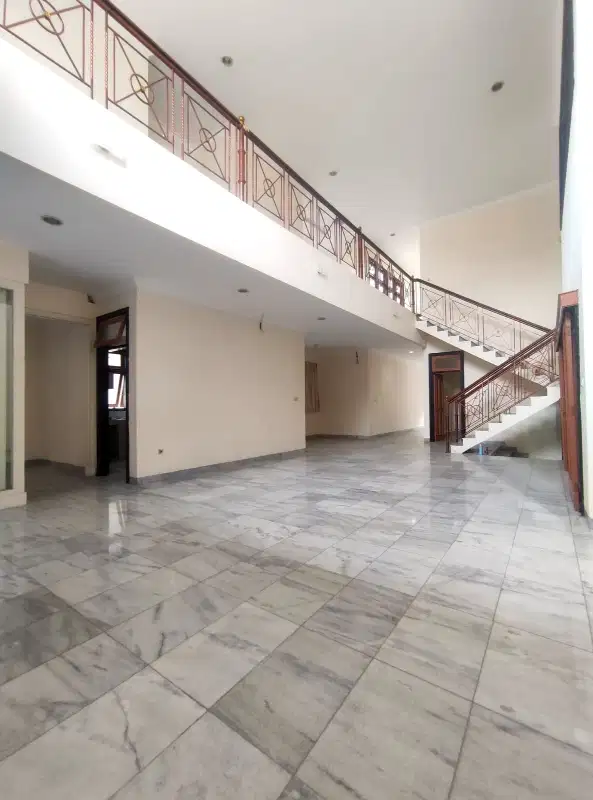 rumah disewakan di ampera