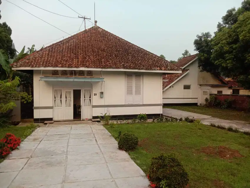 Dijual rumah klasik kolonial pusat kota Purwokerto