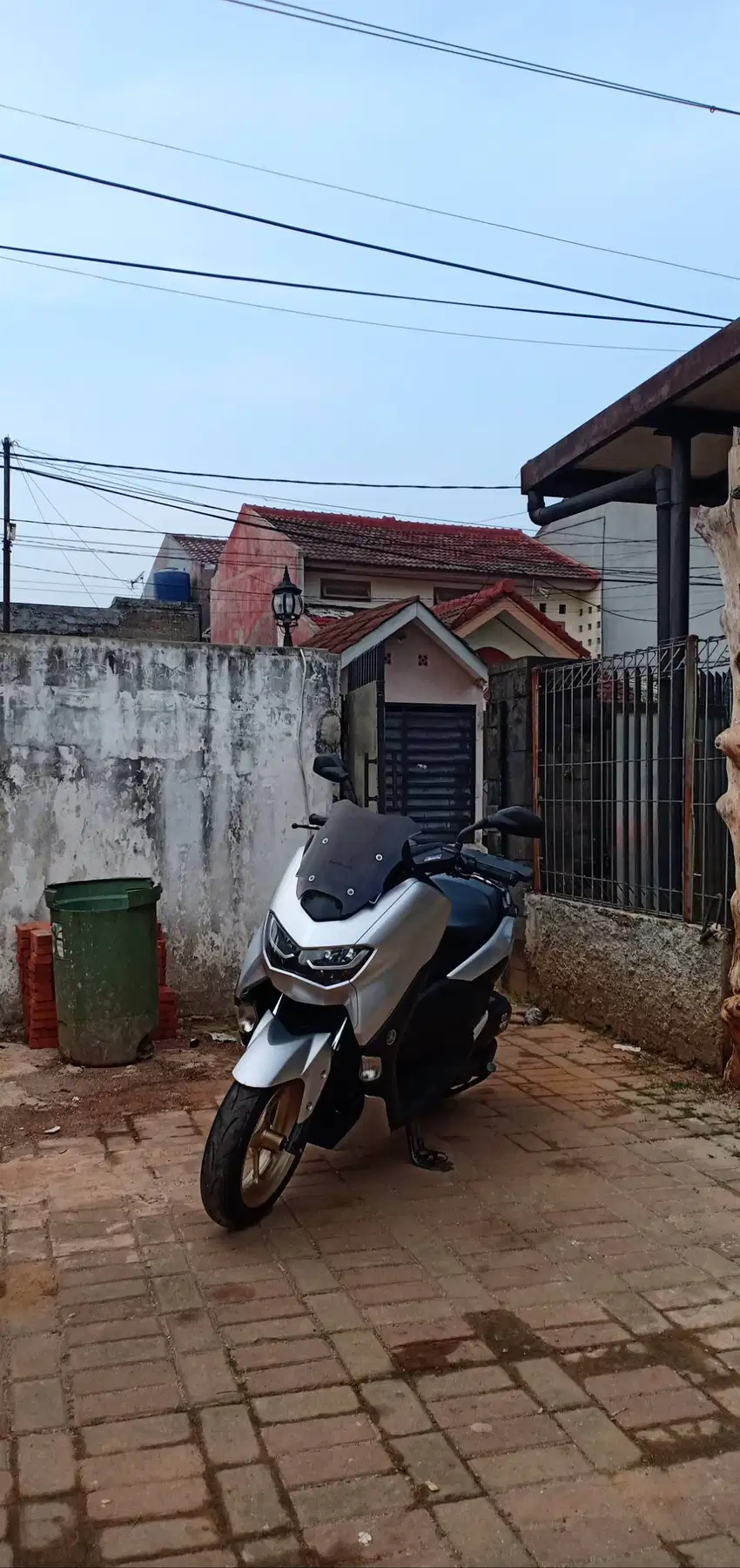 Dijual Yamaha All New NMAX Connected Prestige Silver Tahun 2021