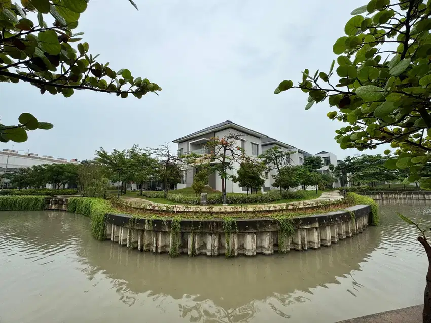Rumah Piano Golf Island Uk 12x25 Hoek View Danau Bagus Termurah