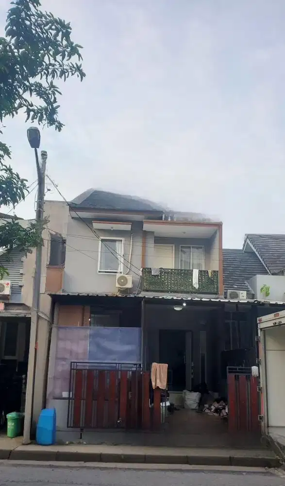 Dijual Rumah 2lantai Di Cendana Residence Pamulang