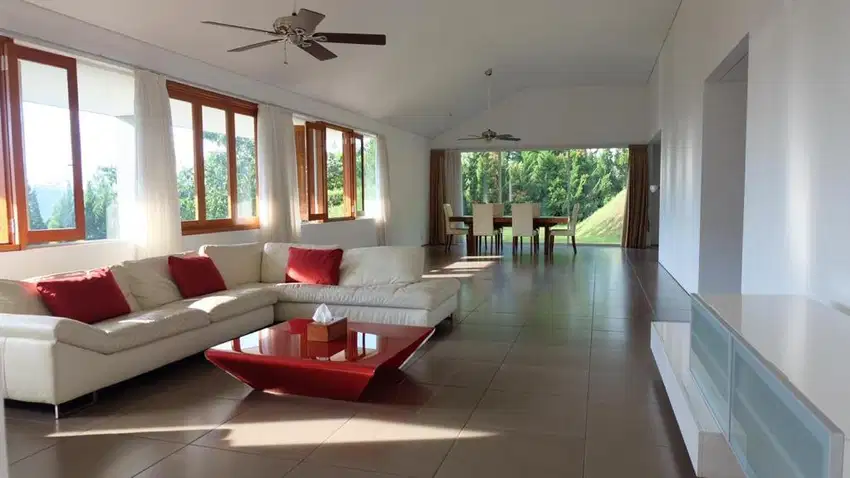 Villa Eksotik Resor Dago Pakar By Arsitek Ternama Tan Tik Lam