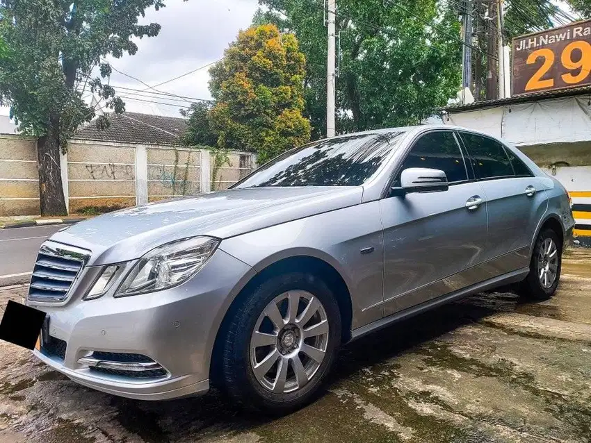 (LOW Km 18 rb) ANTIKK Mercedez Benz E250 CGI AT 2012 BARANG SIMPANAN