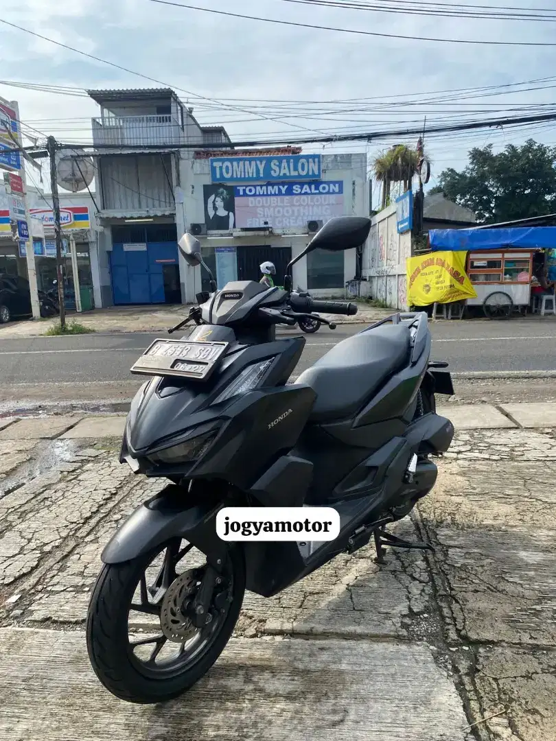 Vario 160 th 2022 NEGO ALUS