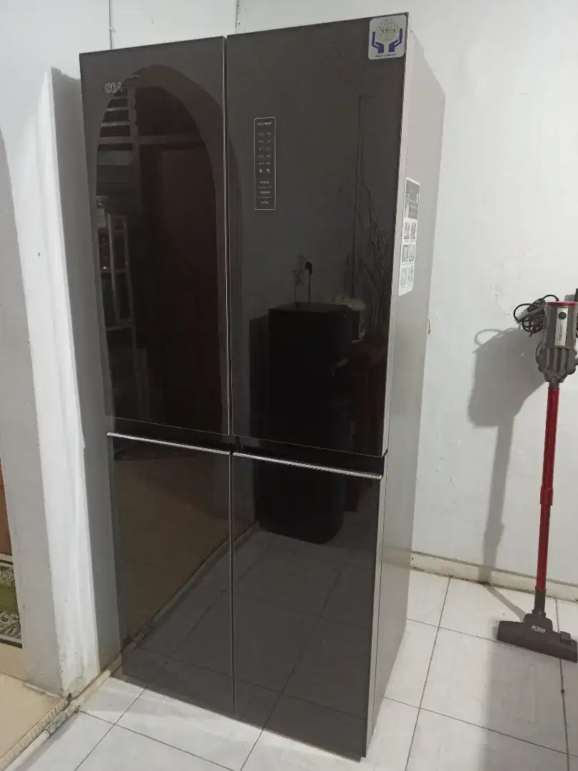 DIJUAL BESAR KULKAS GEA