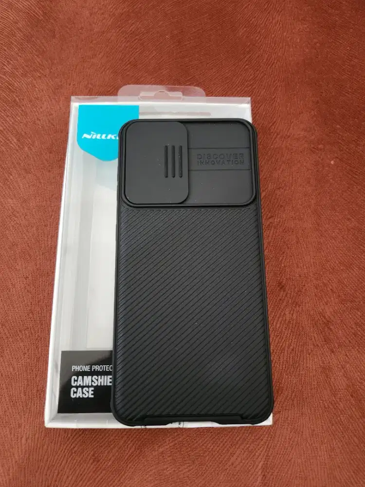 Case Nillkin S21 camshield Samsung like new