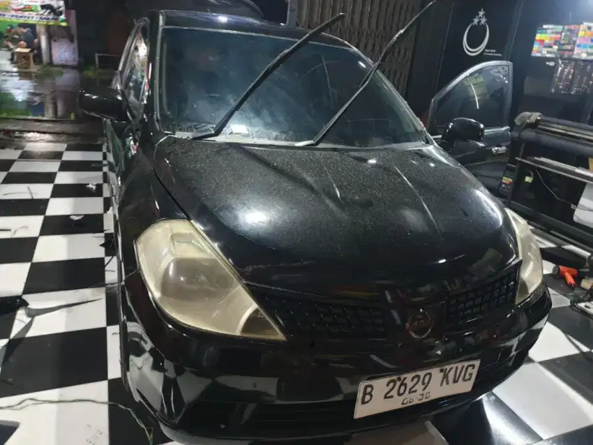 Jual nisan latio 1.8 at 2007