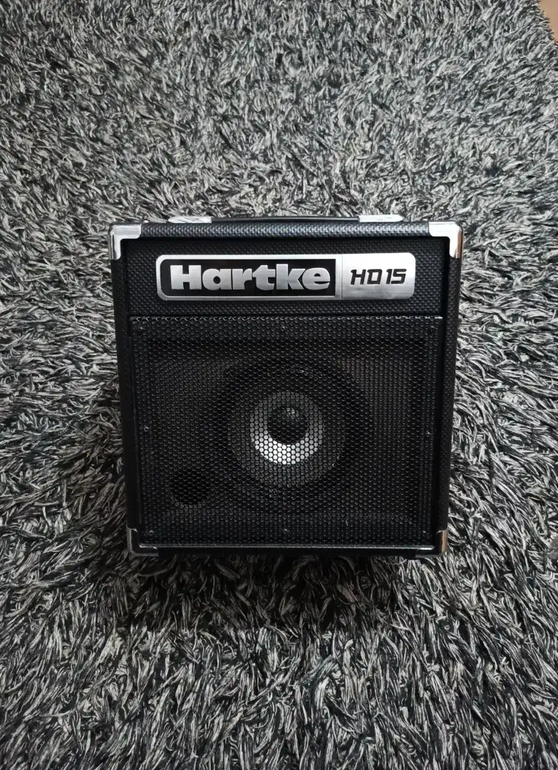 Hartke HD15 Sound Bass Amplifier bass