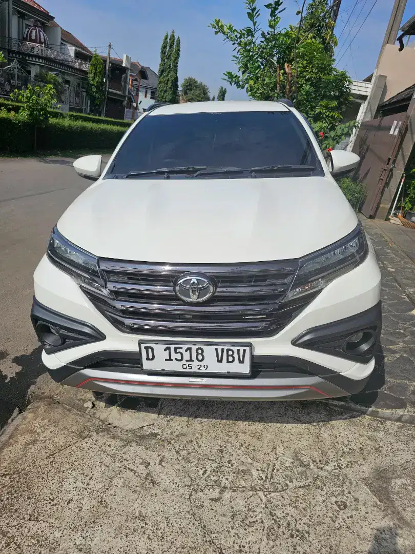JUAL TOYOTA RUSH TRD SPORTIVO 1.5 AT 2019