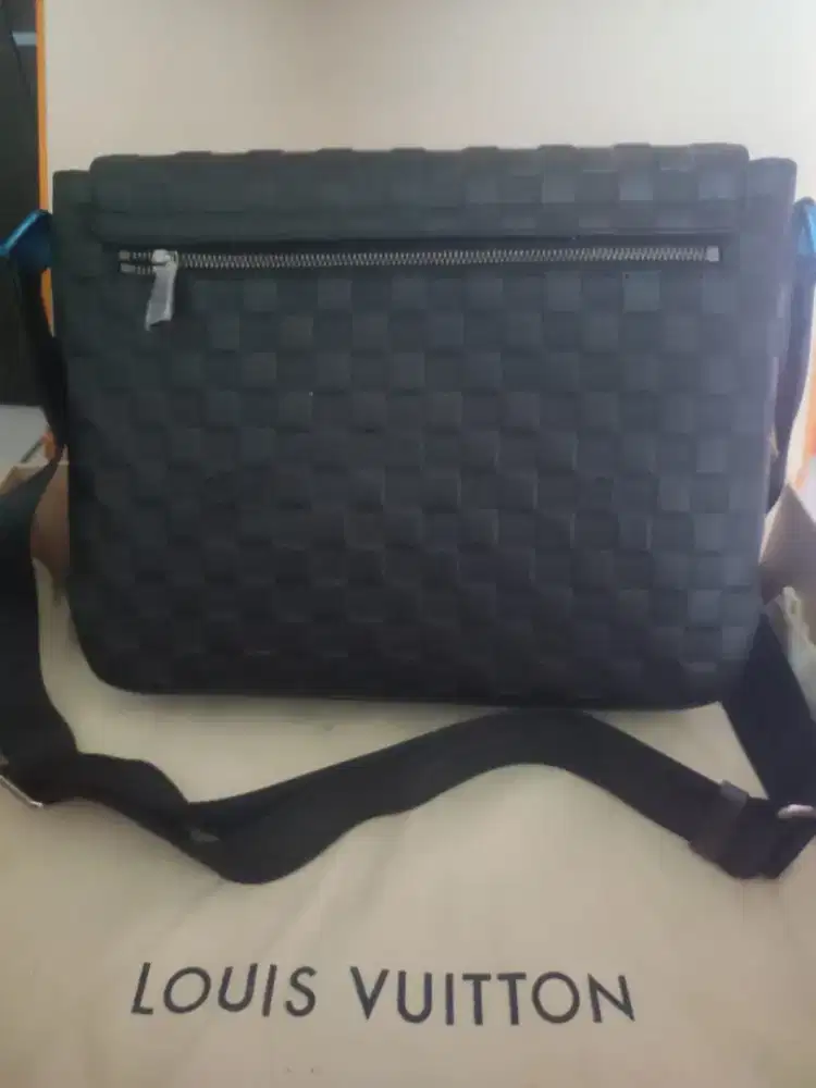 Tas Louis Vuitton