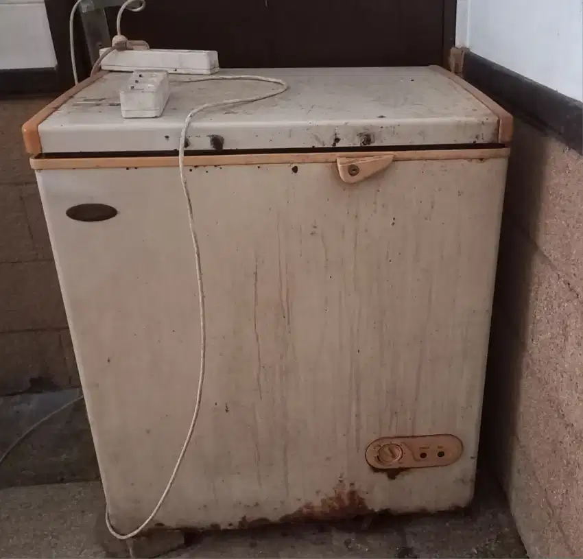 Freezer bekas 200 Ltr