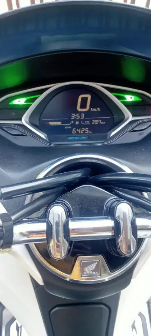 Honda PCX 150 ABS Keyless 2020 Putih Mulus Odo 6rb Koko Motor