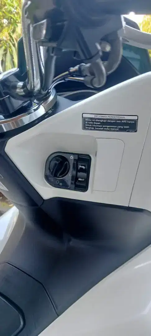 Honda PCX 150 ABS Keyless 2020 Putih Mulus Odo 6rb Koko Motor