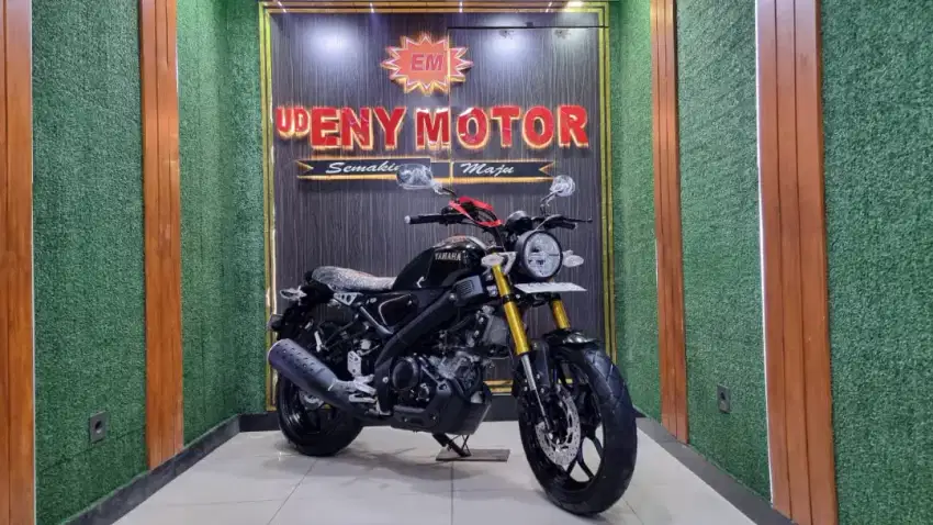 UD ENY MOTOR-YAMAHA XSR TAHUN 2023