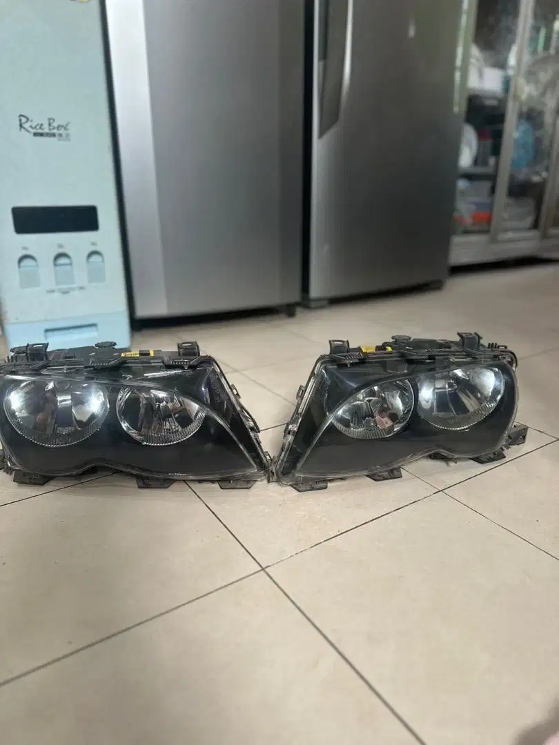 Lampu BMW E46 Facelift Original OEM