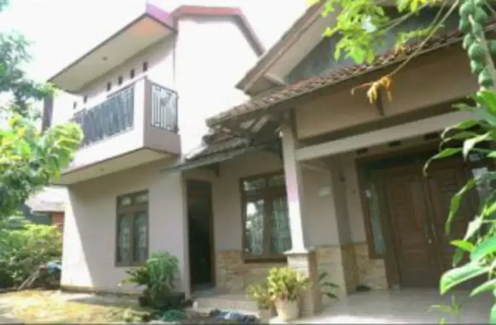 DI JUAL RUMAH 2, LANTAI DI PERKAMPUNGAN BOJONG GEDE