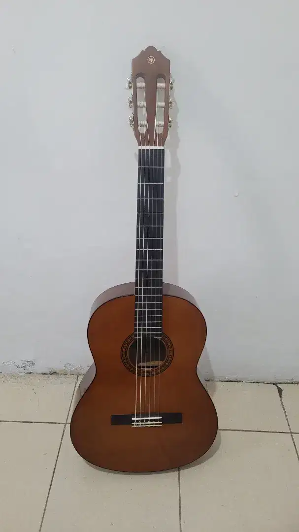 Gitar Yamaha CS 40 preloved mulus