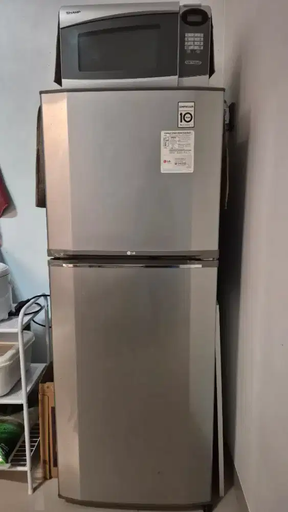 Jual kulkas dan microwave